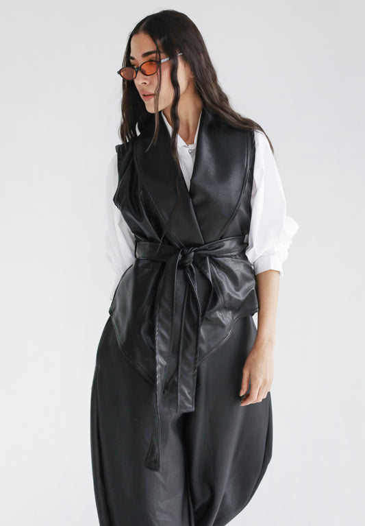 Smart Move Leather Vest in Black