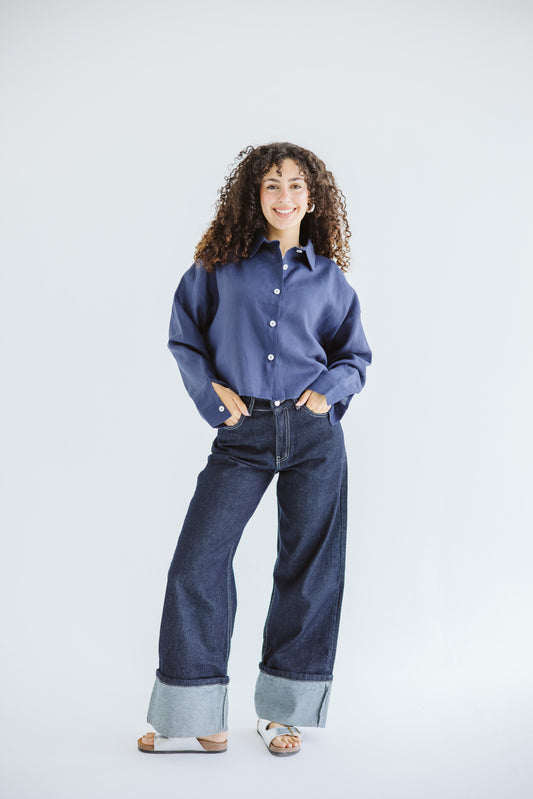 Timeless Cropped Linen Shirt - Navy