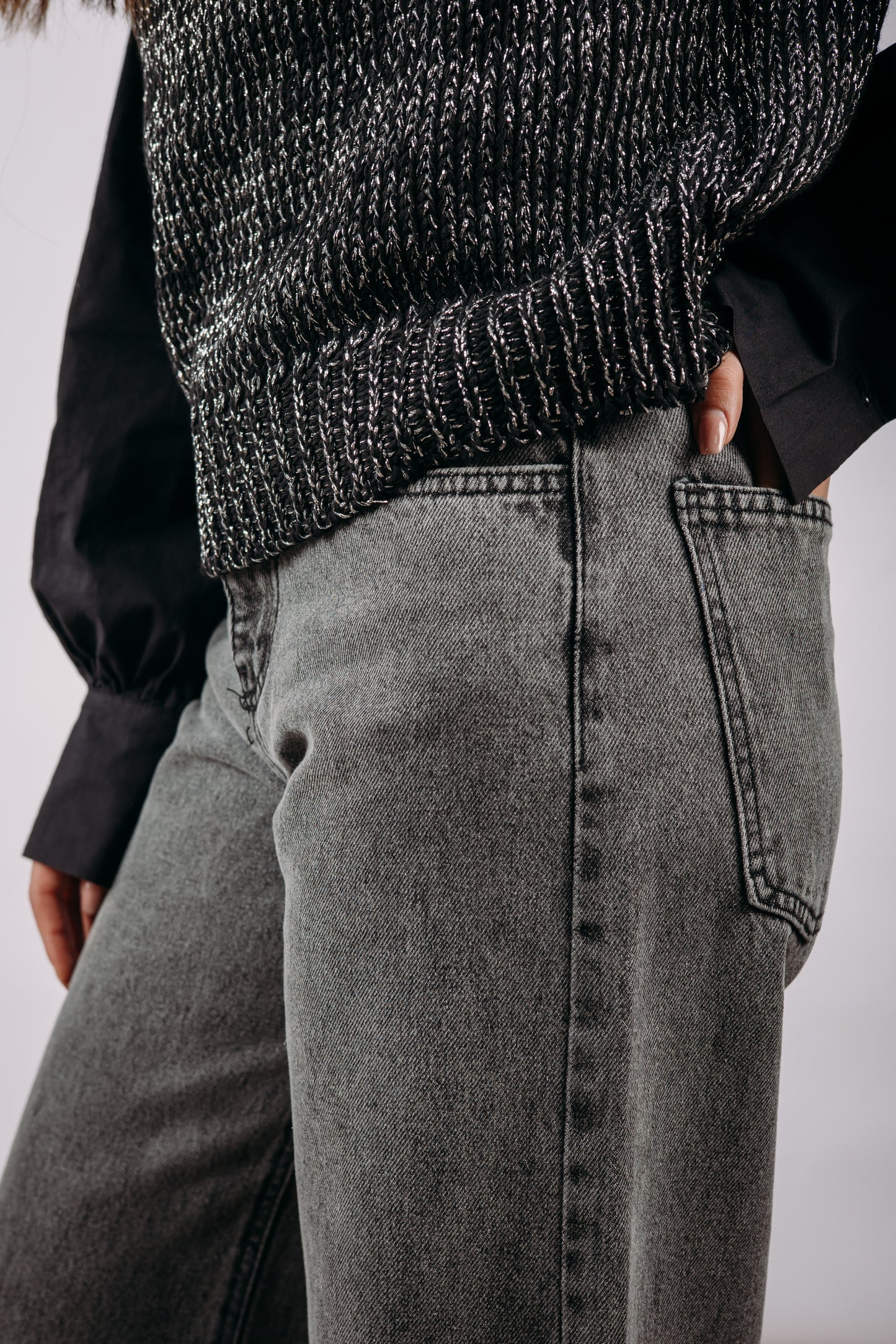 Fold Up Wide Leg Jeans in Grey