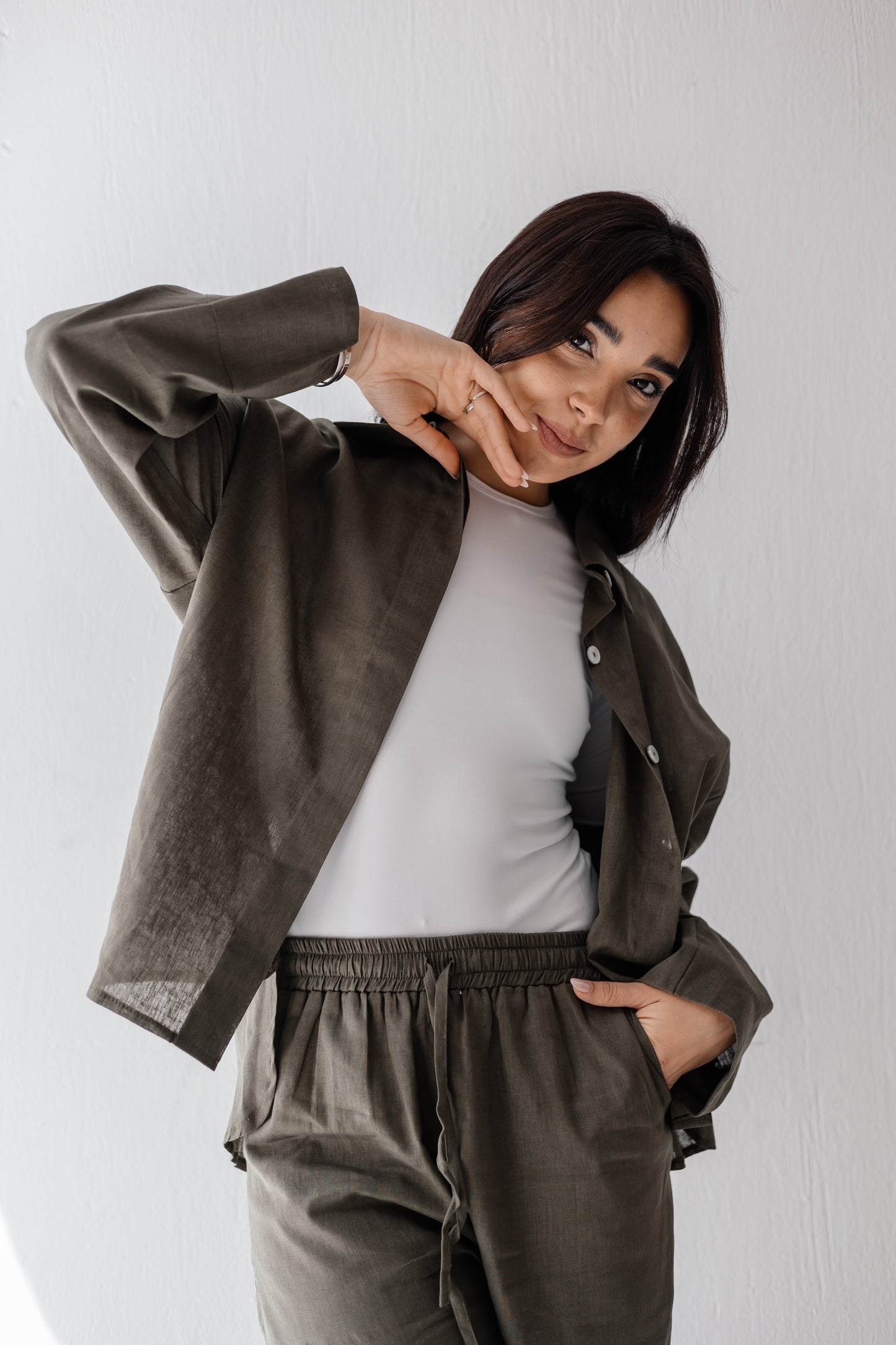 Linen Shirt in Olive