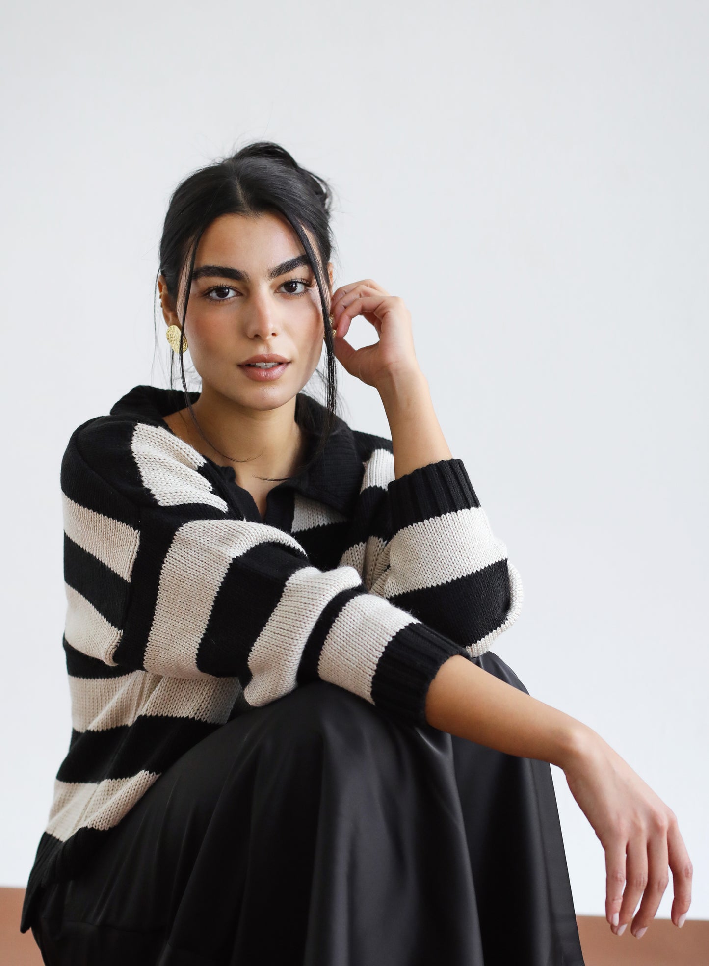 Cozy Striped Sweatshirt in Black