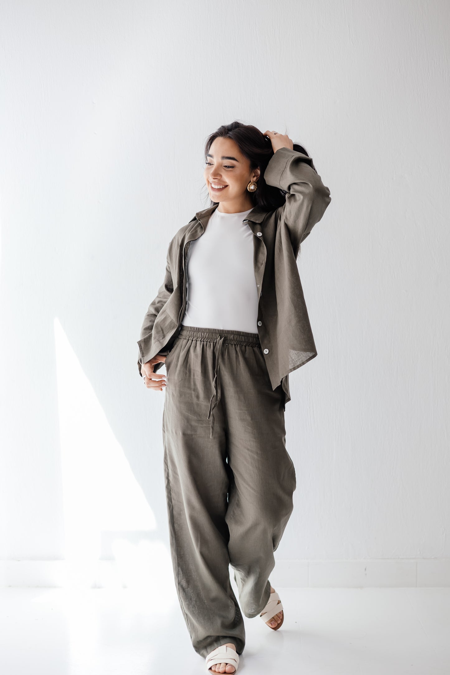 Linen Shirt in Olive