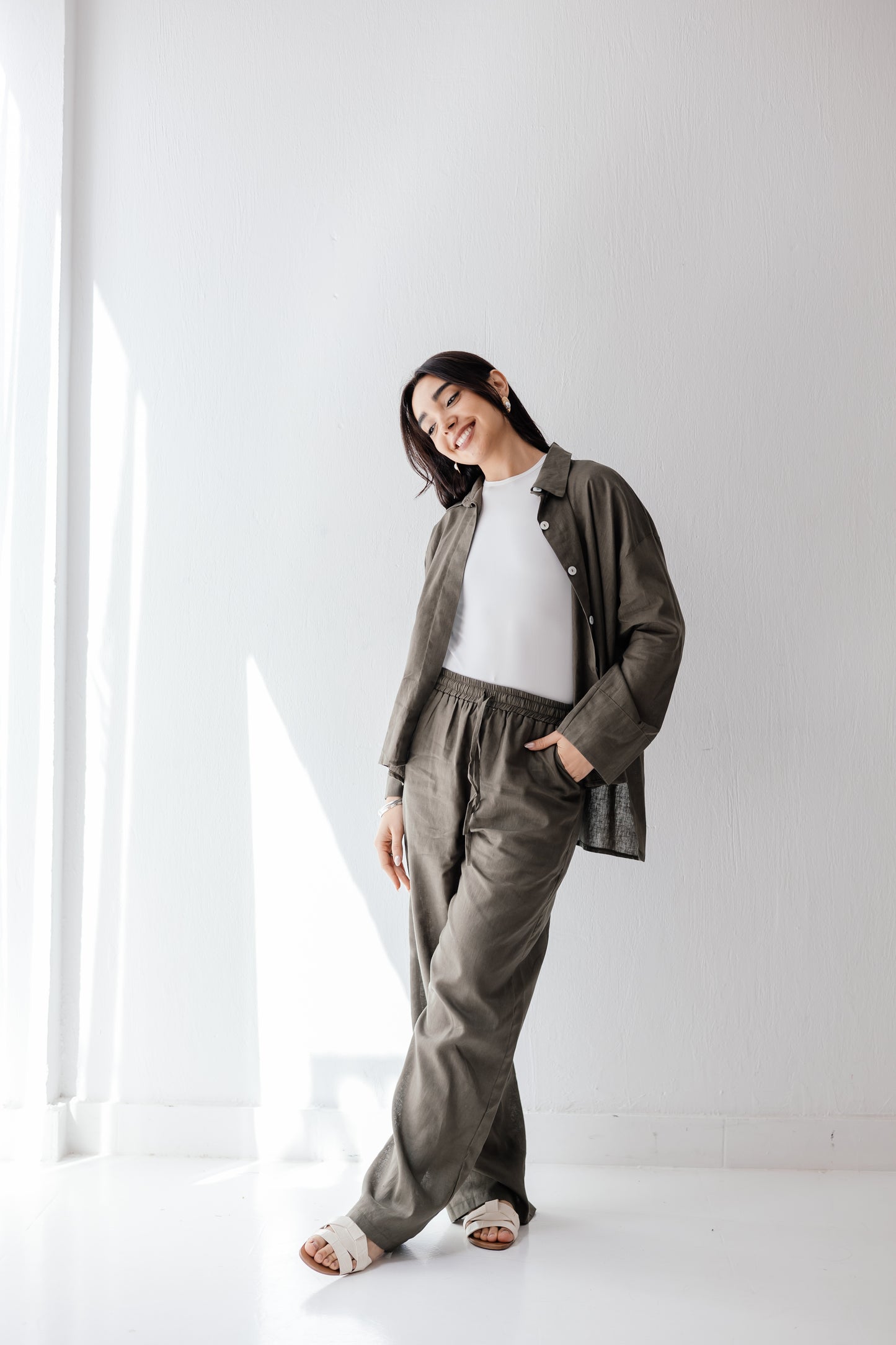 Linen Shirt in Olive