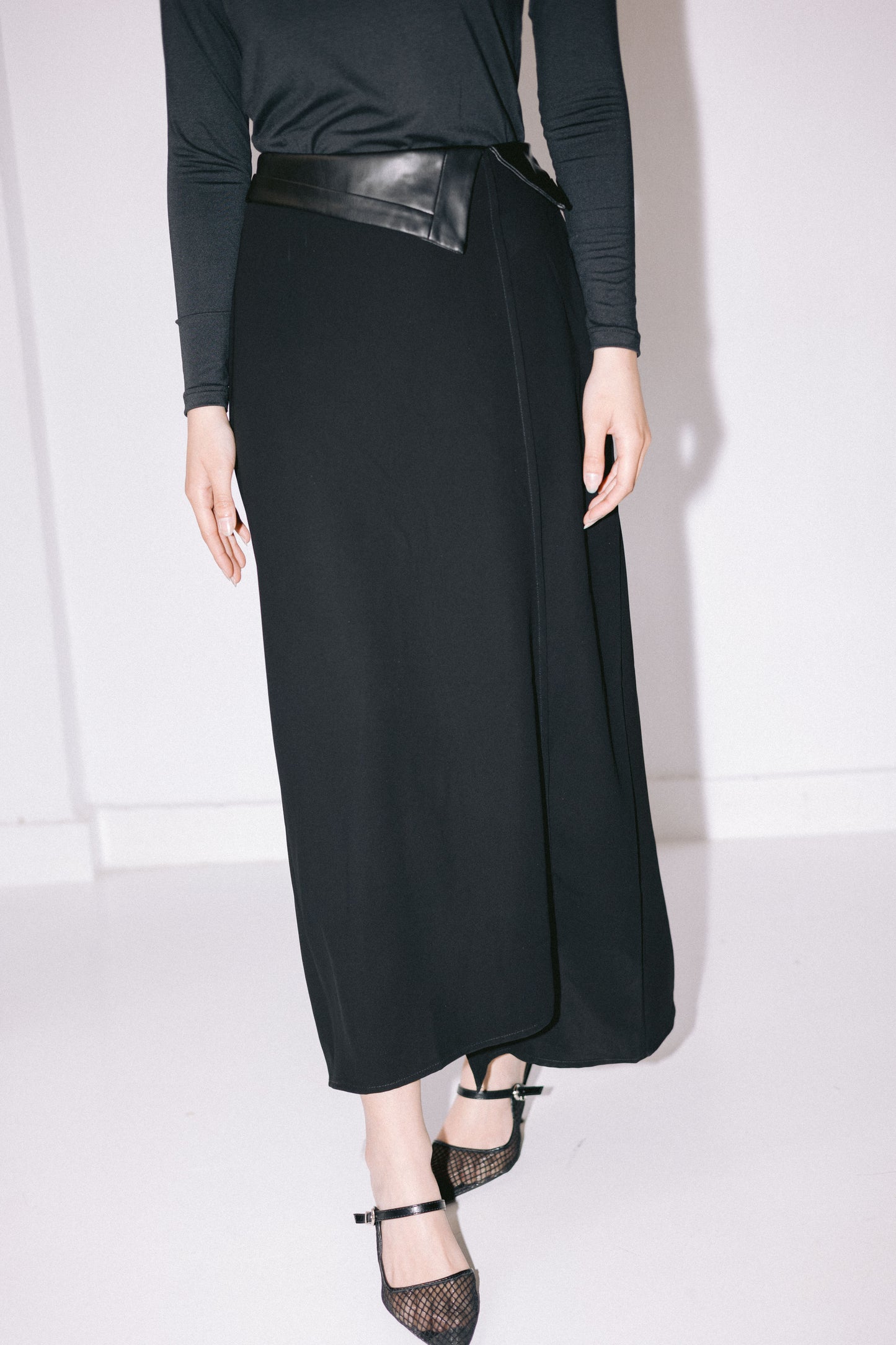 Freya Reverse Waist Skirt