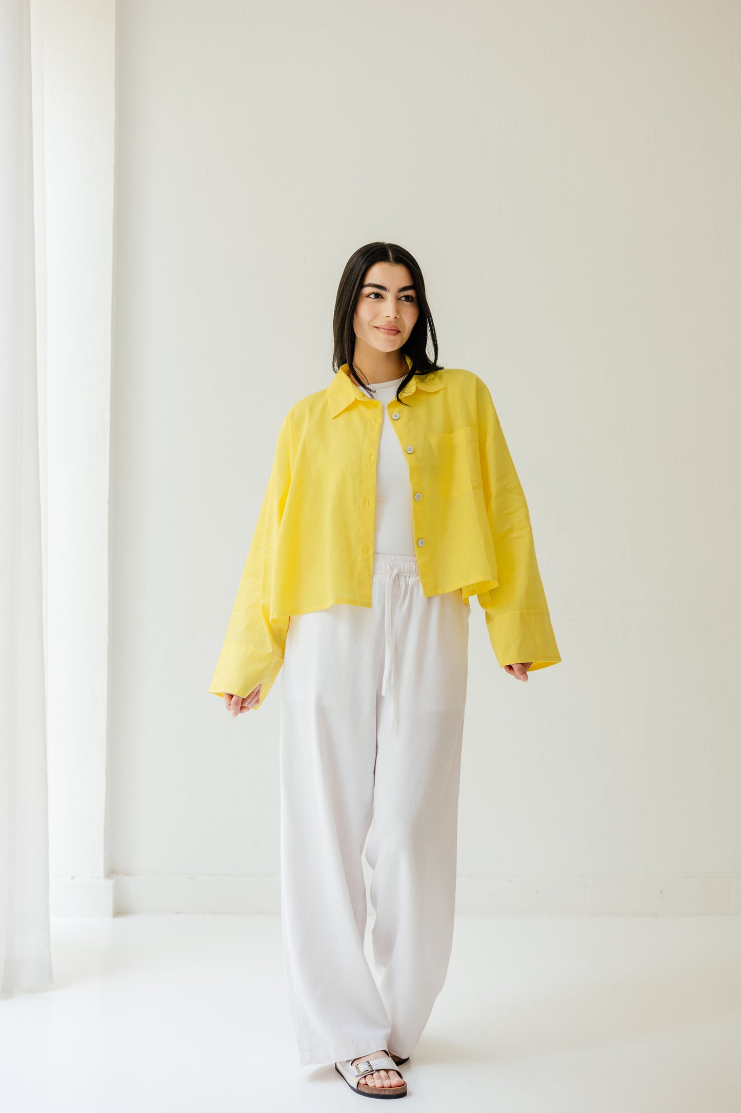 Cropped Linen Shirt in Yellow