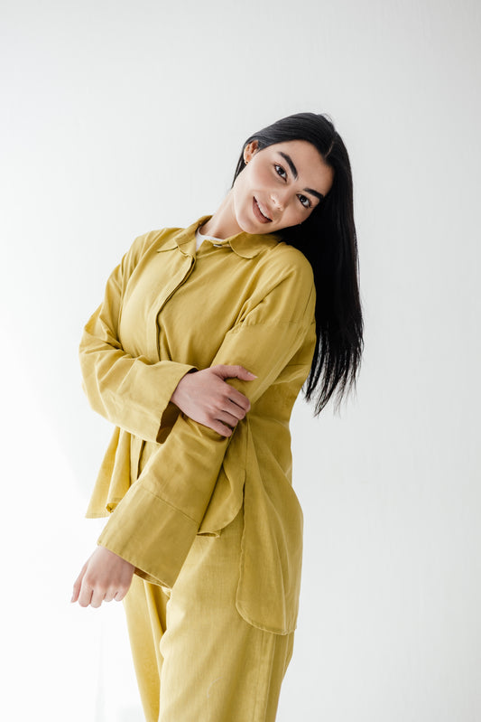 Linen Shirt in Mustard