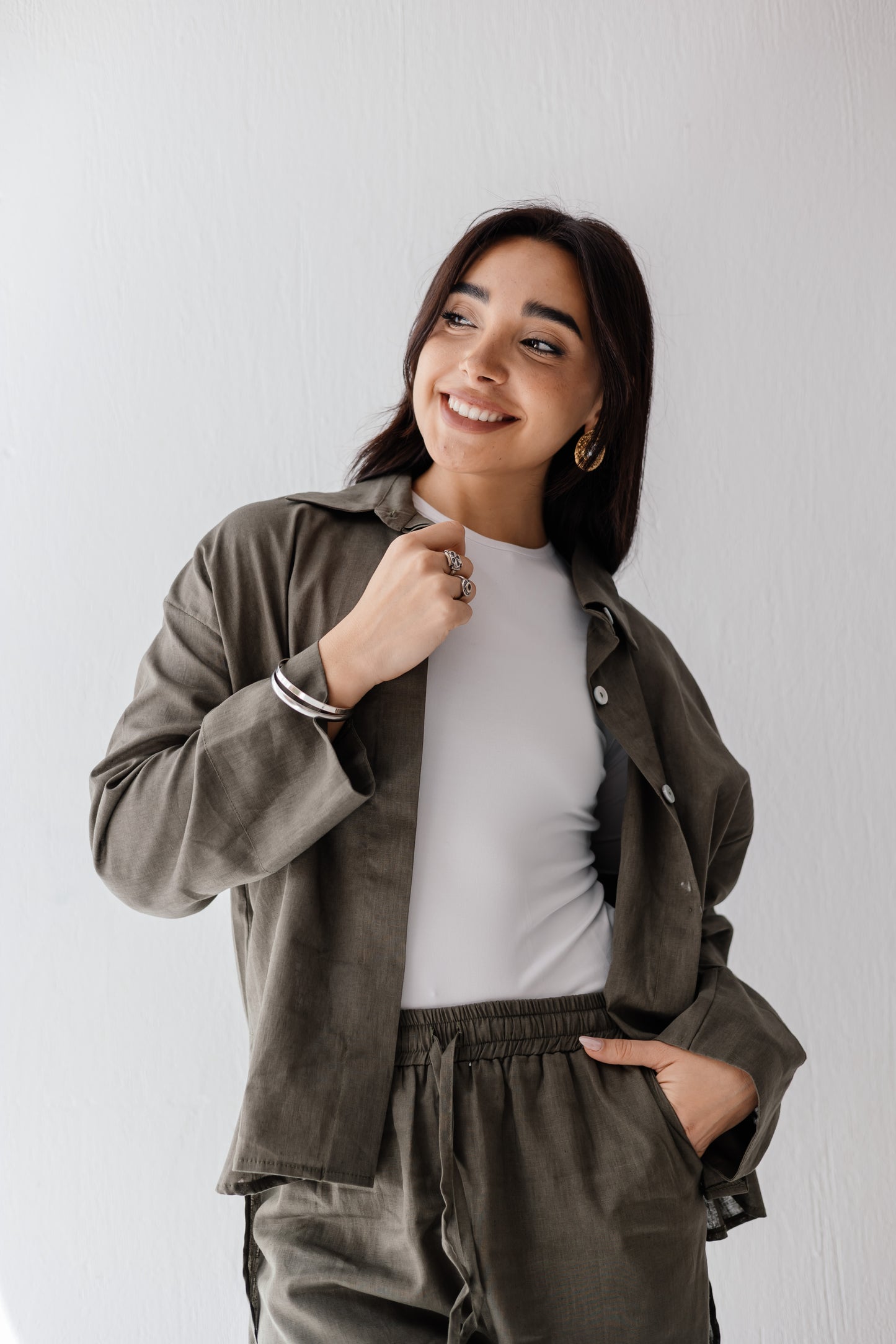 Linen Shirt in Olive