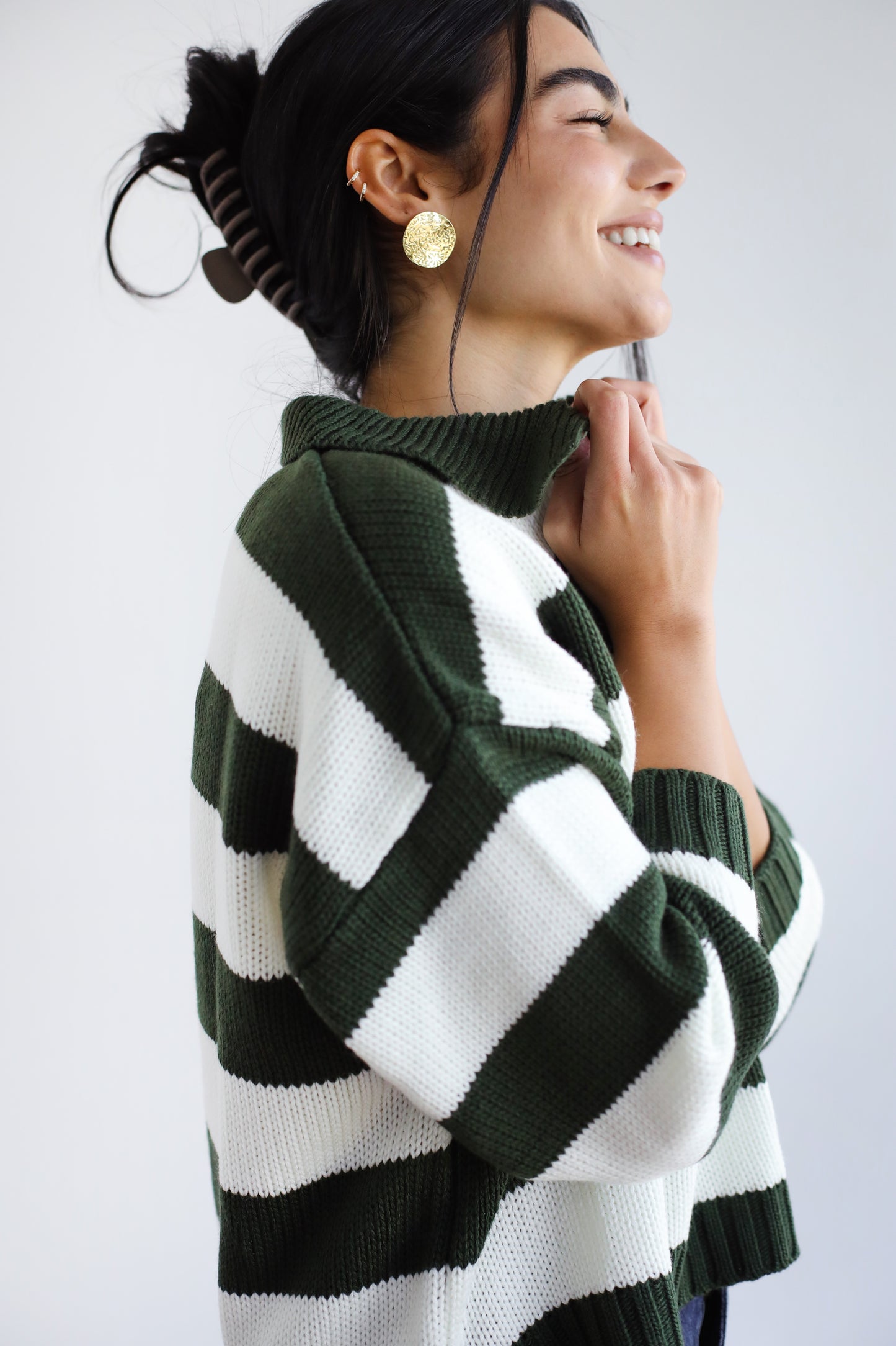 Cozy Striped Sweatshirt in Olive