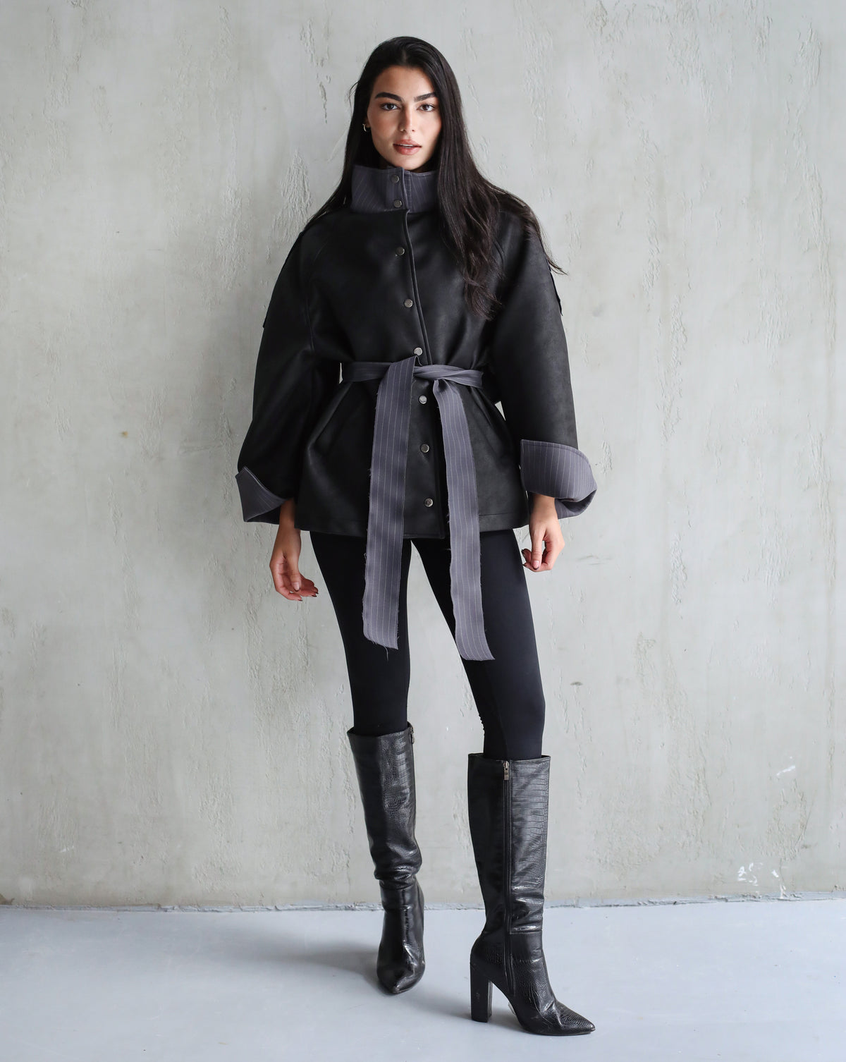 A masterpiece leather jacket - Black