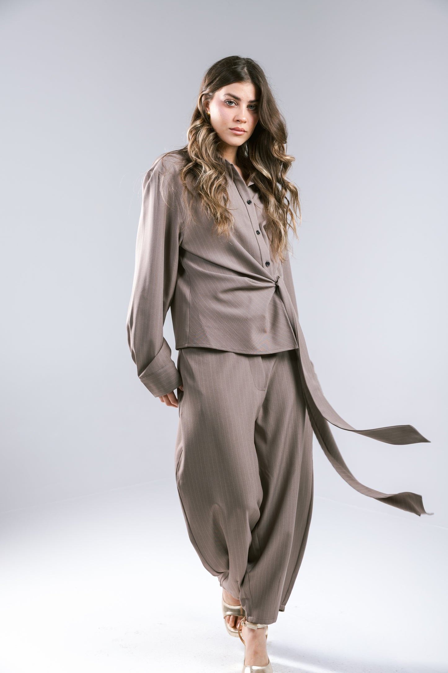 Knot Your Type Striped Set - Taupe