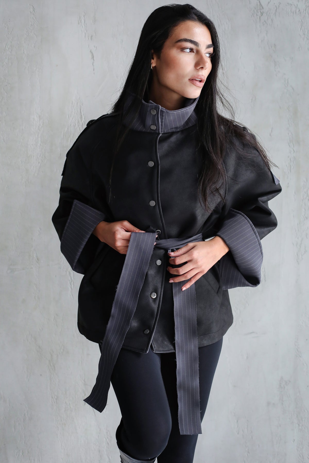 A masterpiece leather jacket - Black