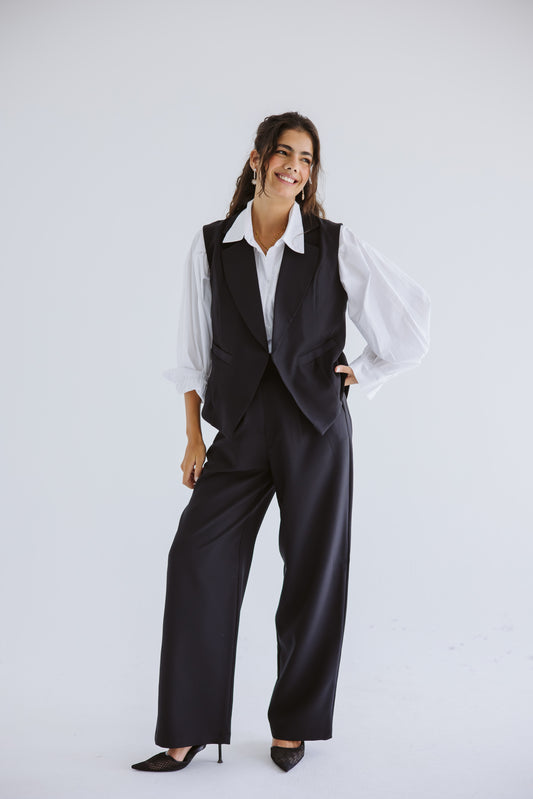 Straight Fit Trousers - Black