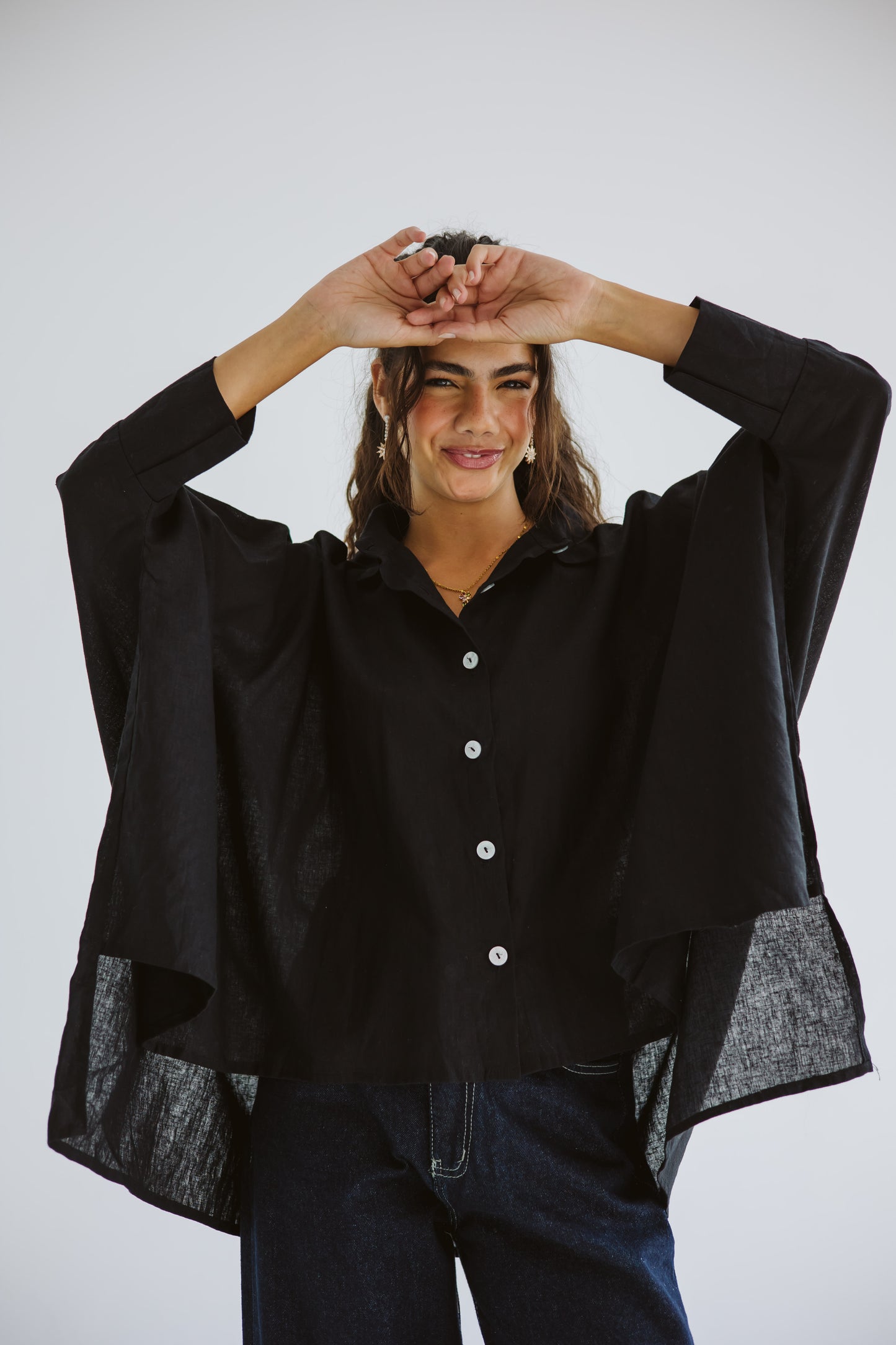 City Diaries Linen Cape in Black