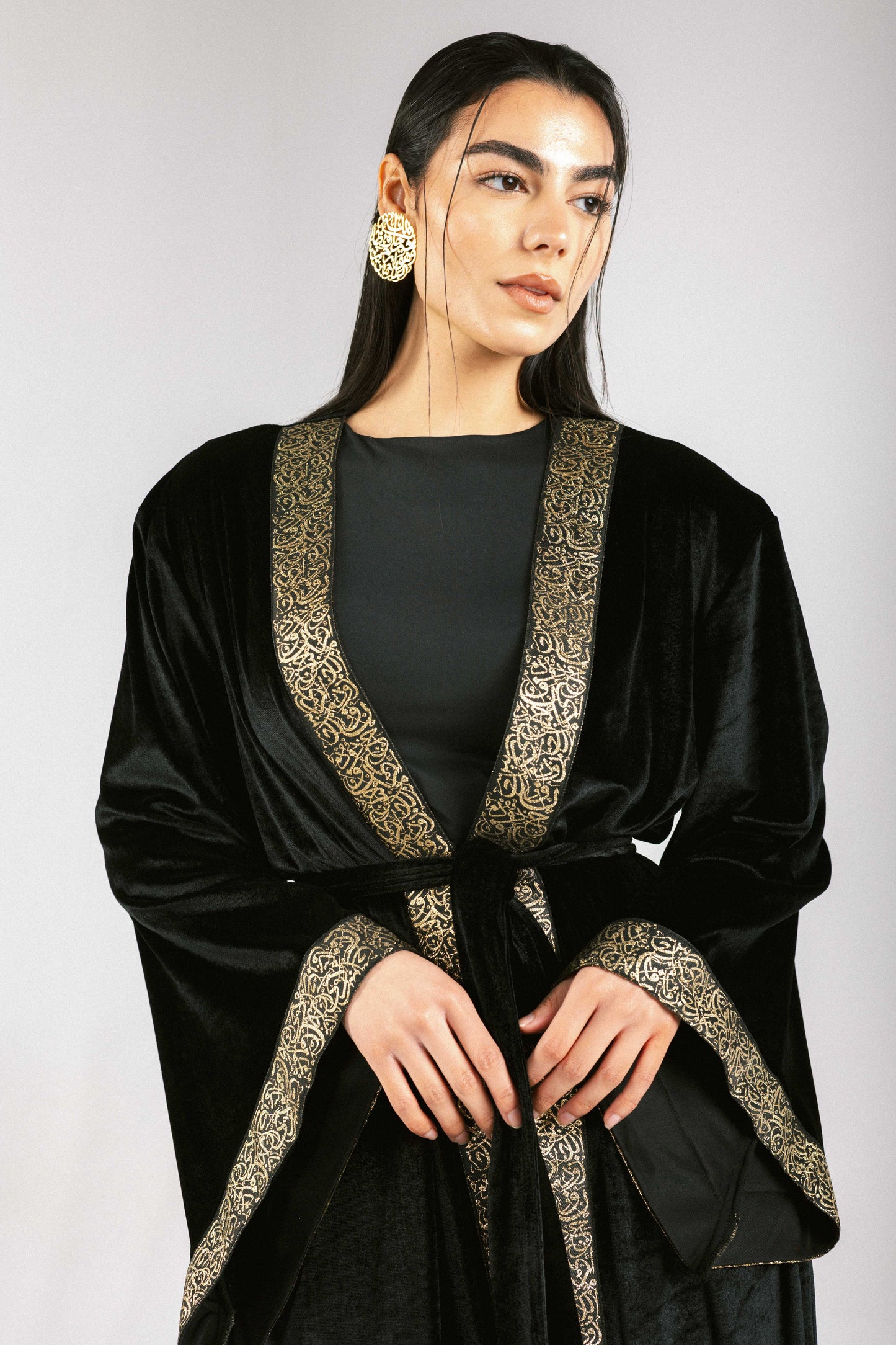 The Velvet Kaftan in Black