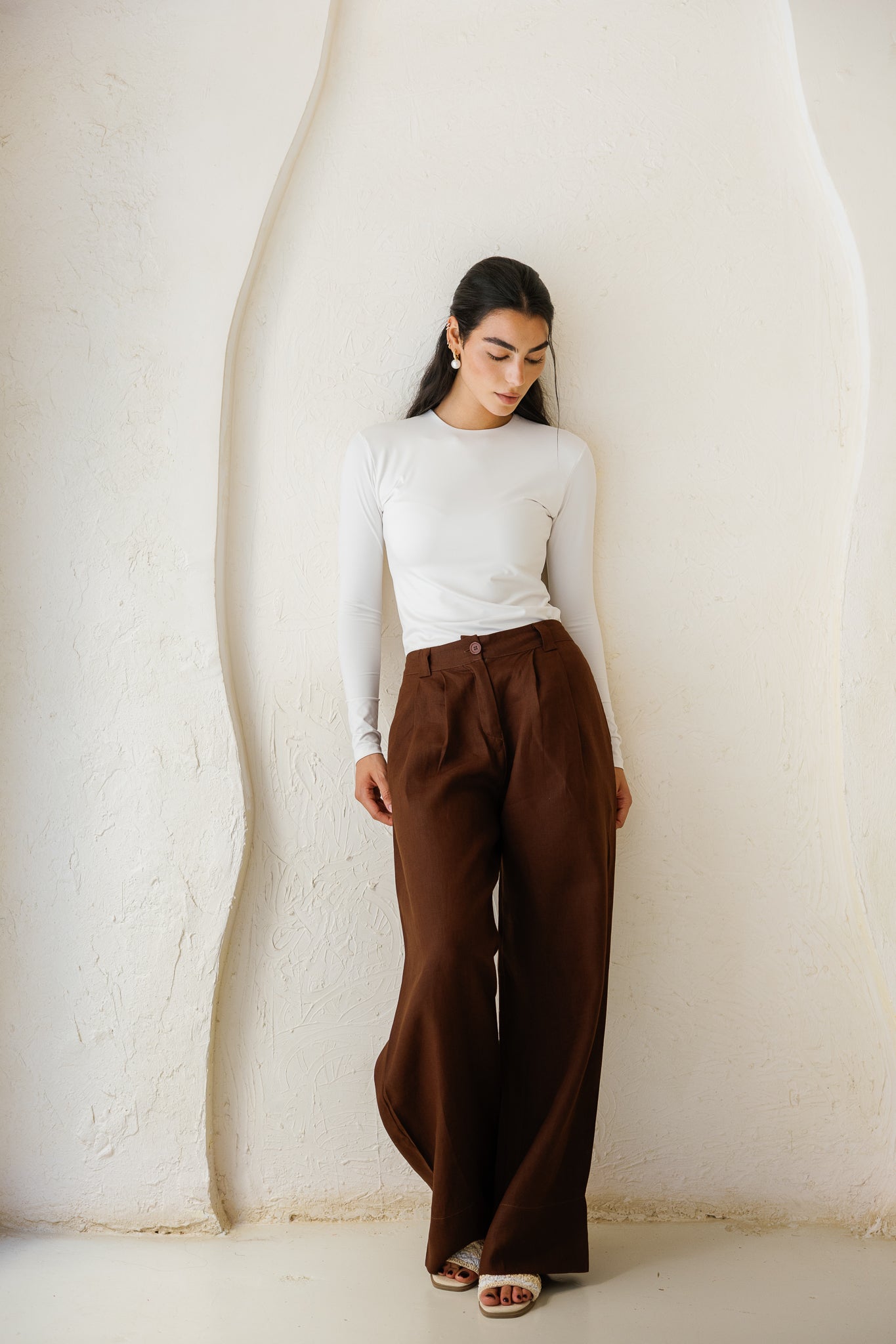 The Pleated Breeze Linen Pants - Brown