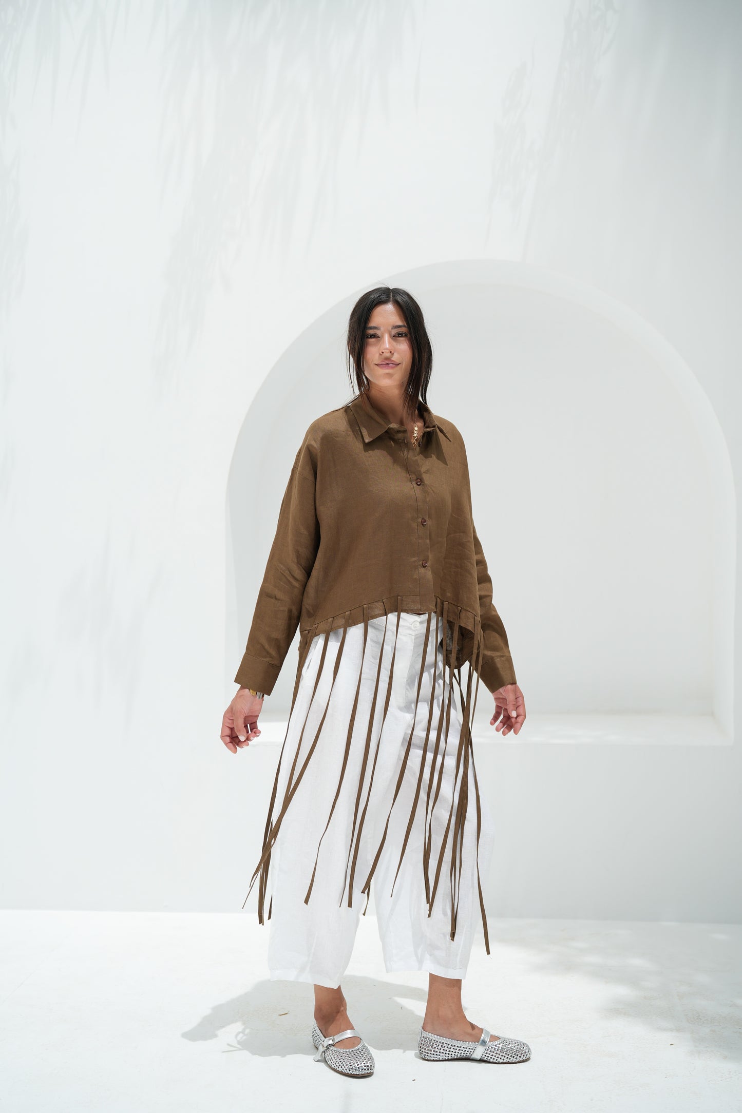 Girl’s Girl Linen Top - Taupe