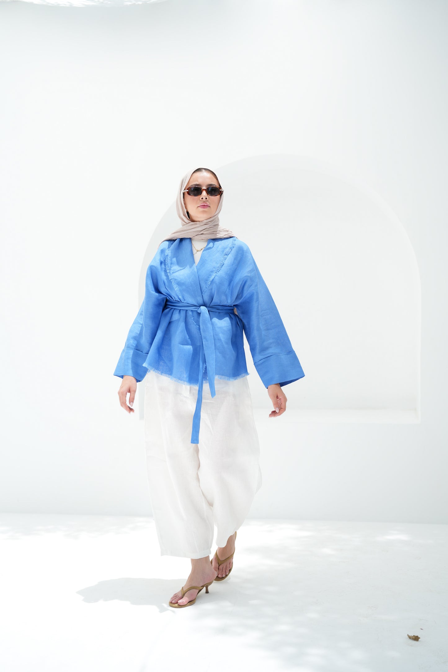 Sun Chaser Linen Cardigan - Cobalt