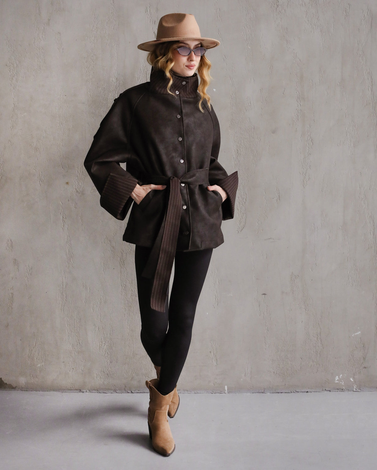 A masterpiece leather jacket - Brown