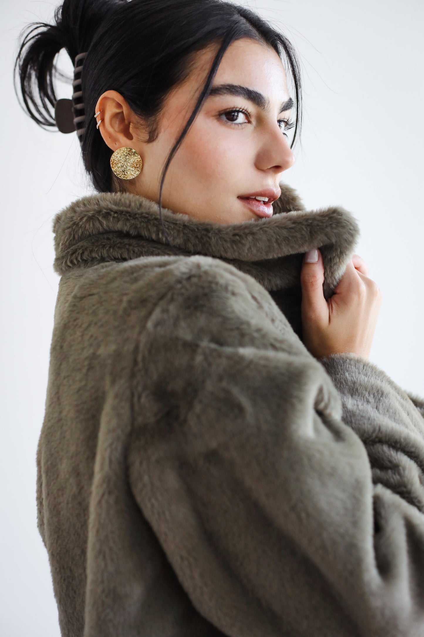 Stunner Faux Fur Jacket - Olive