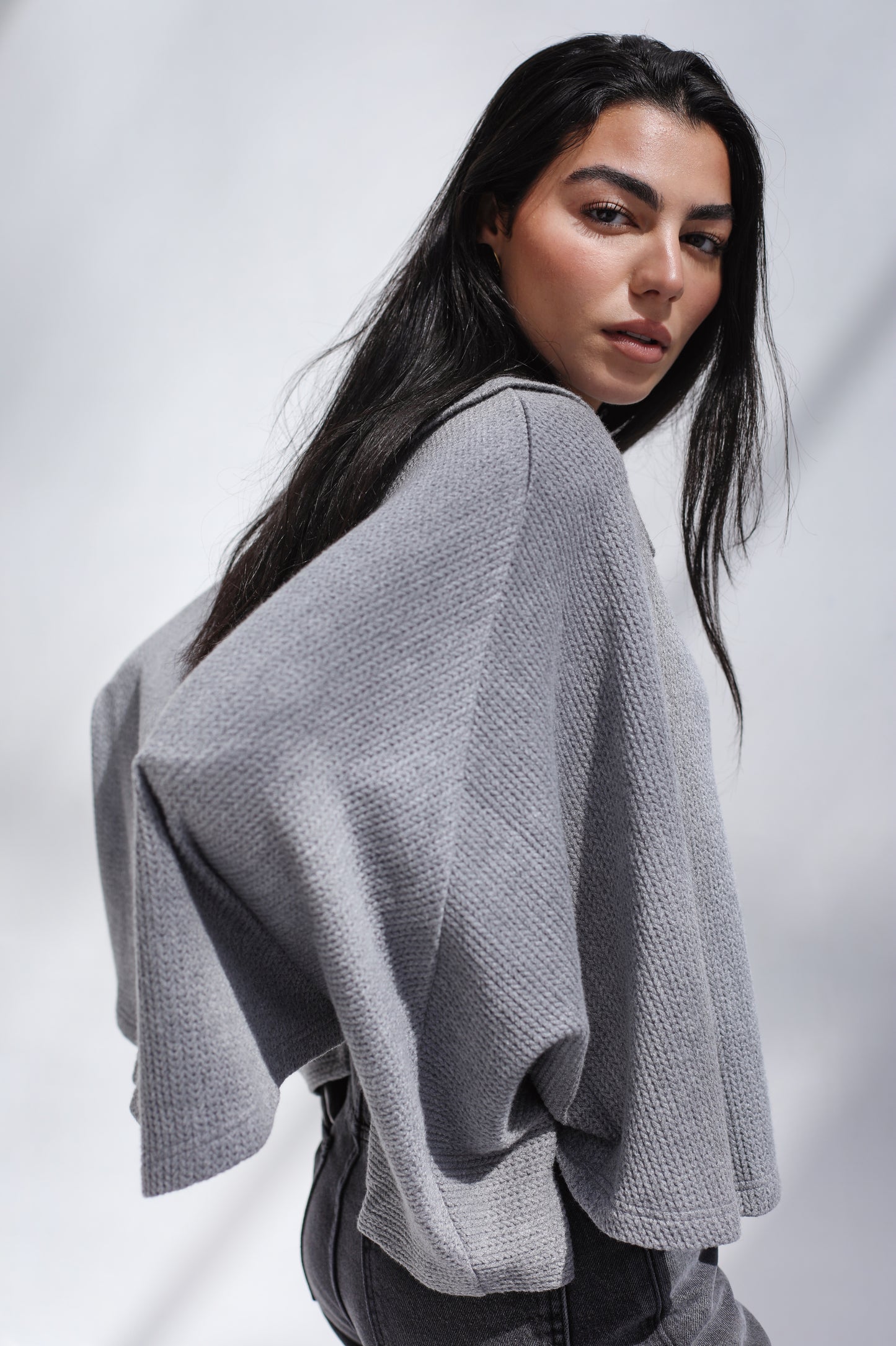 Wonderlust Knit Cape - Grey