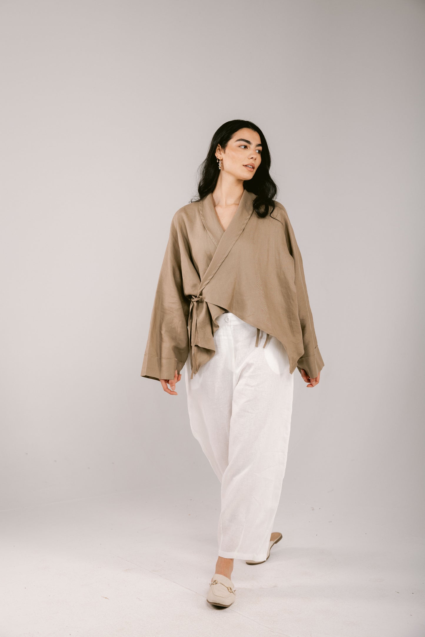 Such A Dreamy Linen Top - Taupe