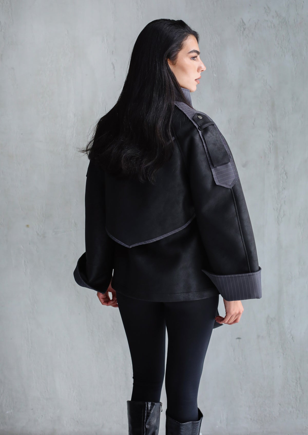 A masterpiece leather jacket - Black