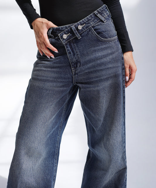 The Perfect Jeans With Crossover Waist - Washed Blue