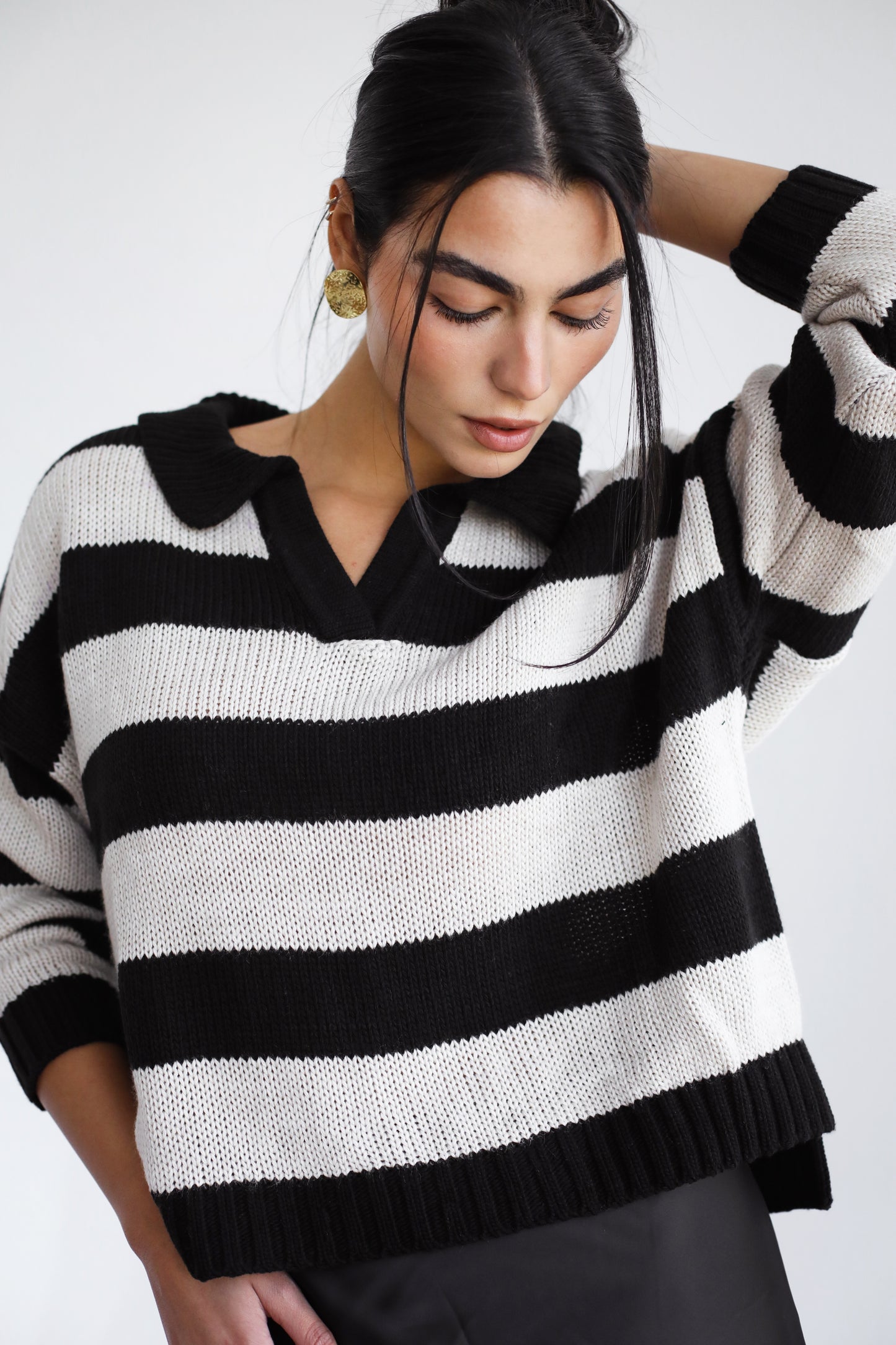 Cozy Striped Sweatshirt in Black
