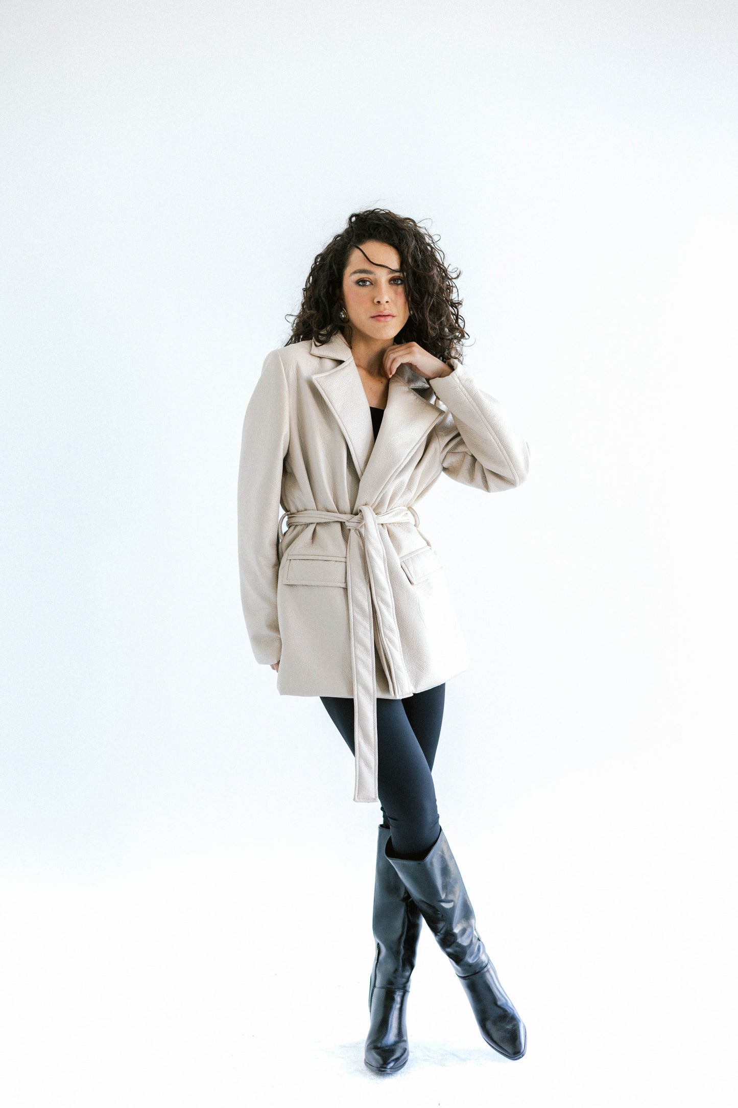 Going Places Leather Blazer (Long Version)  - Creme