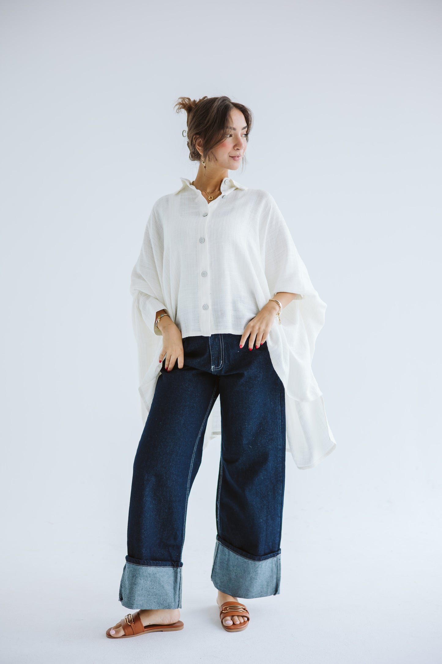 Giving Joy Linen Cape in White
