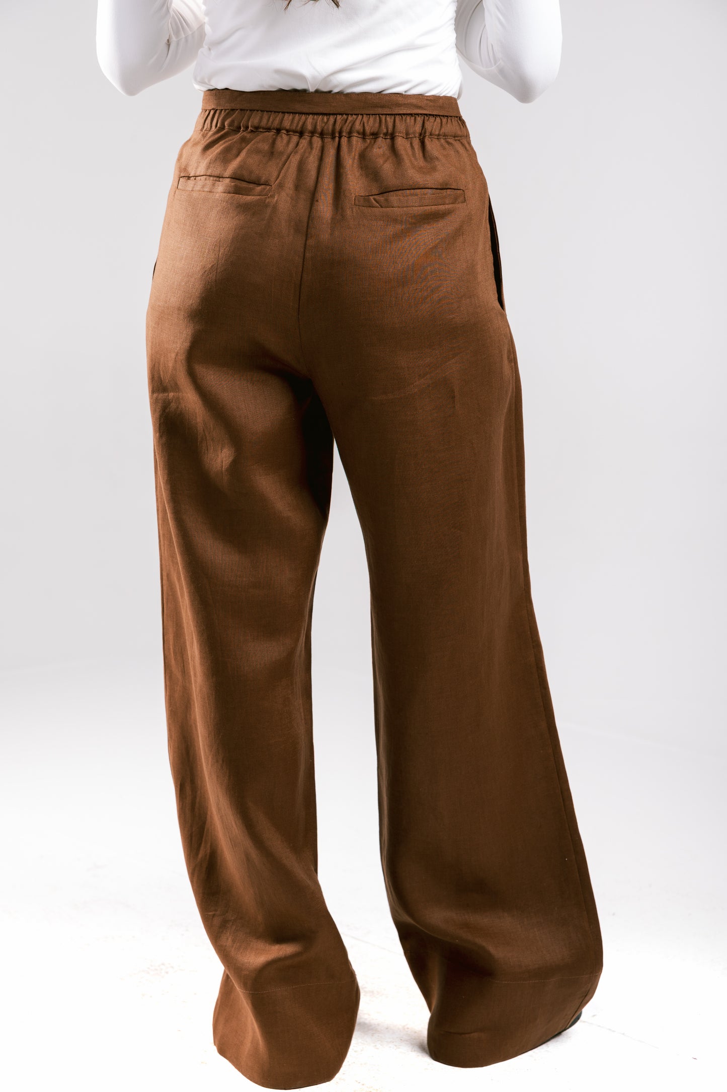 The Pleated Breeze Linen Pants - Brown