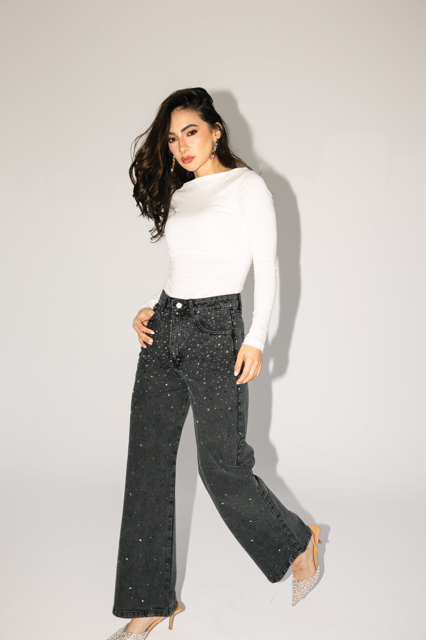 She’s The Moment Denim Pants in Washed Grey