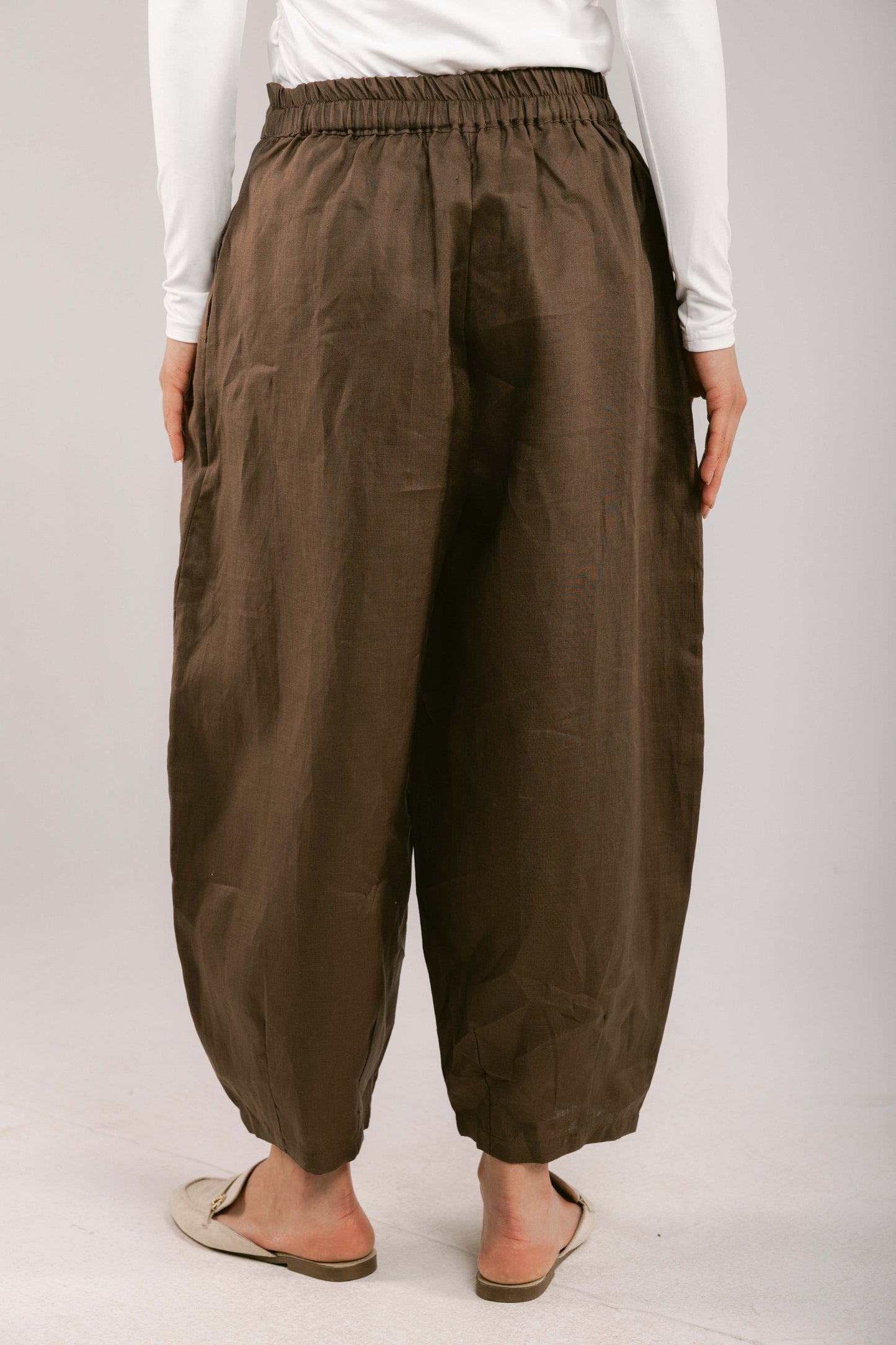 Essential Balloon Linen Pants - Brown