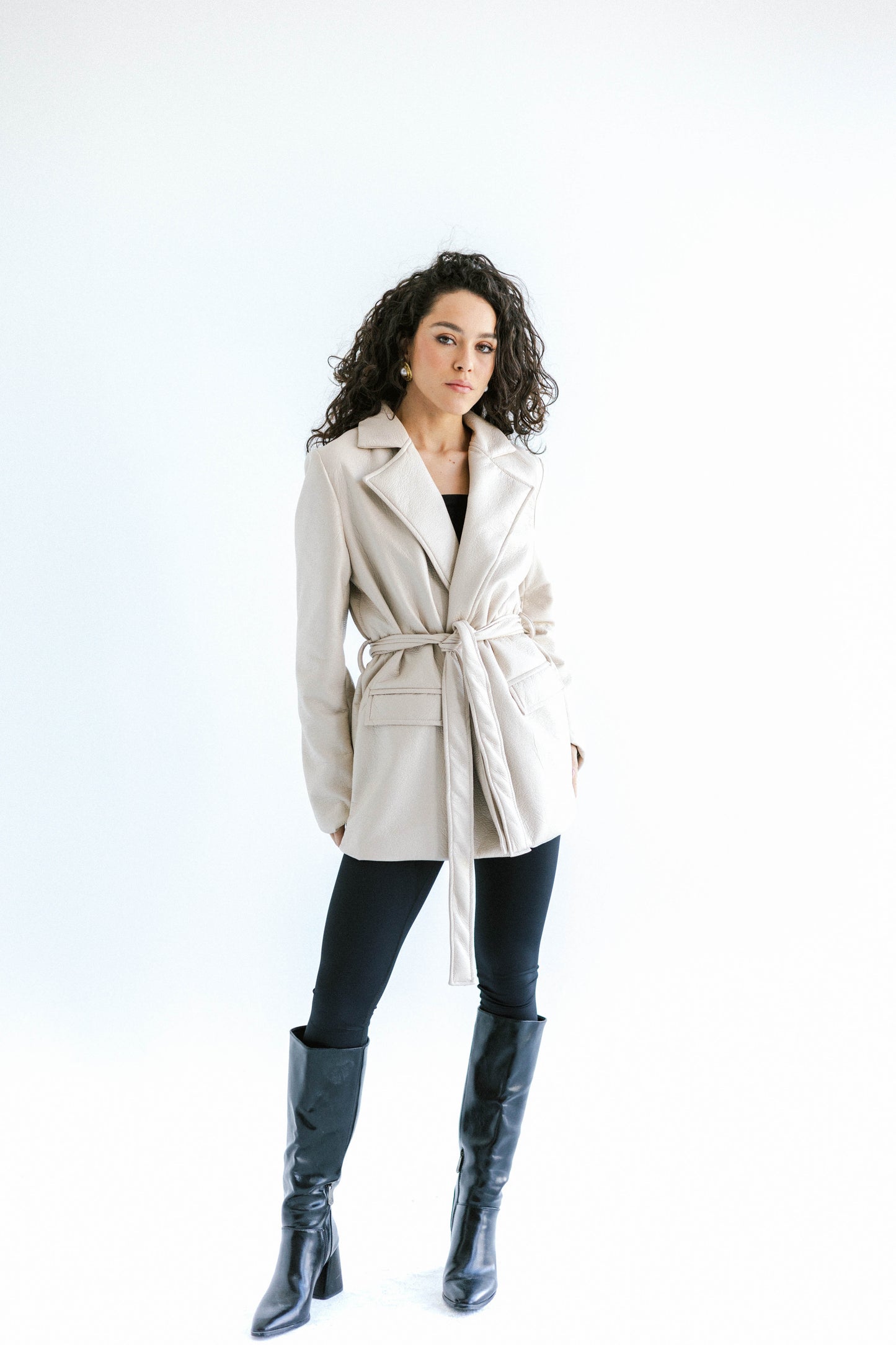 Going Places Leather Blazer (Long Version)  - Creme
