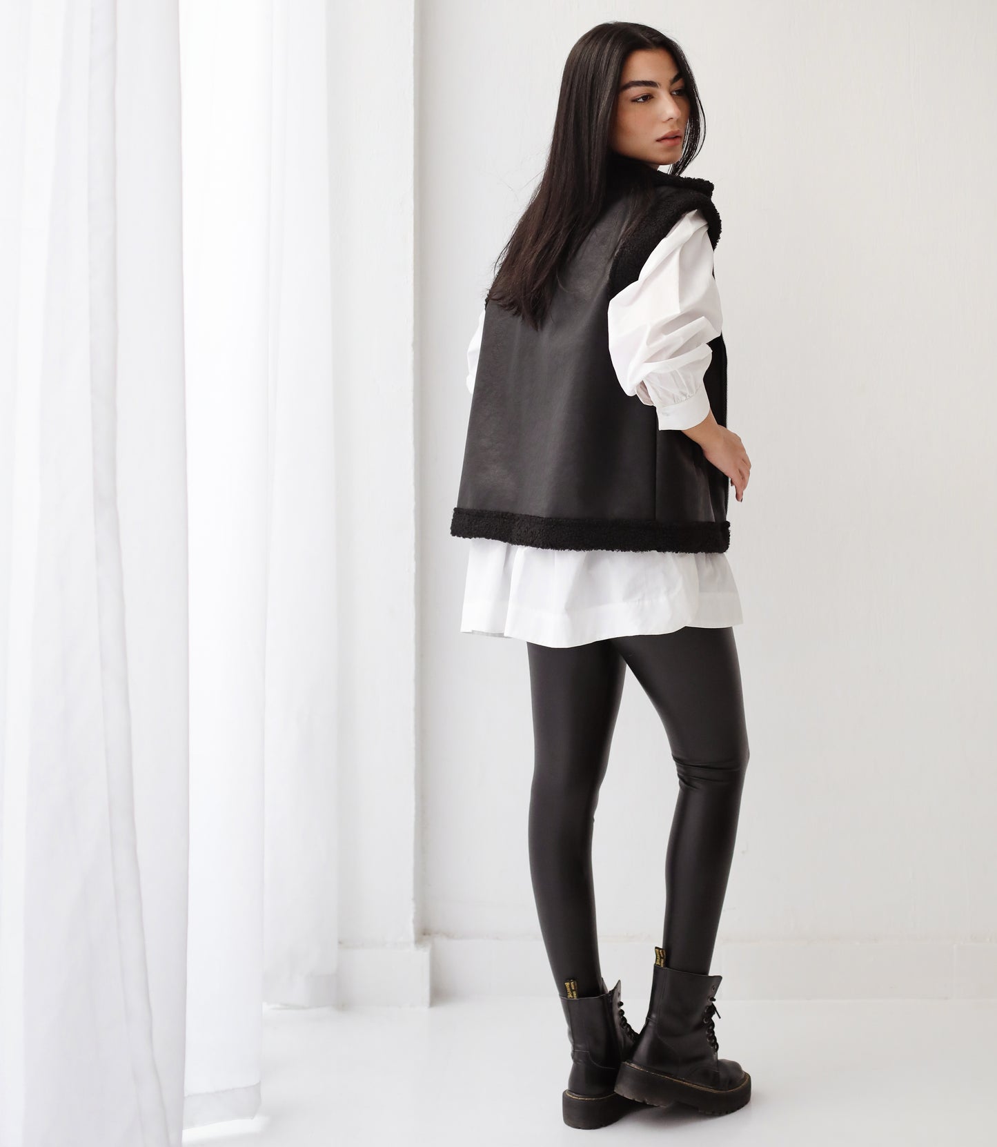 Snowflakes Leather Vest - Black