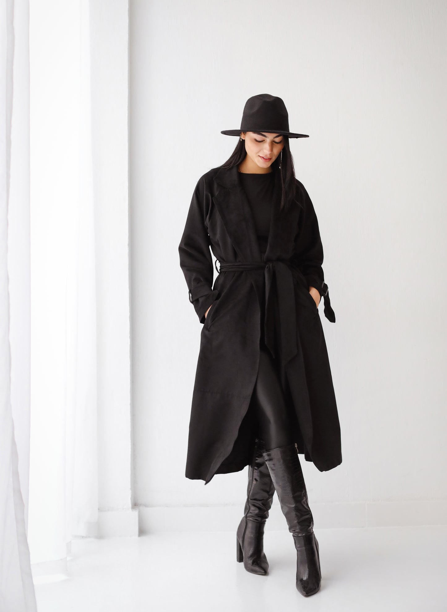 Stunner Suede Coat - Black