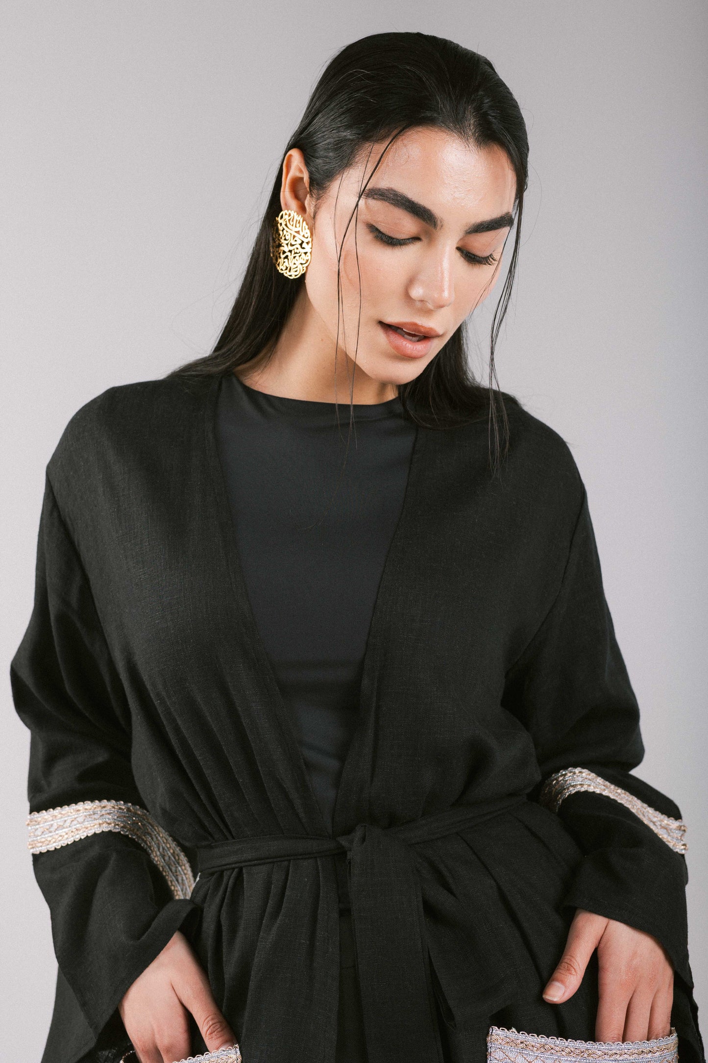 The Linen Kaftan in Black