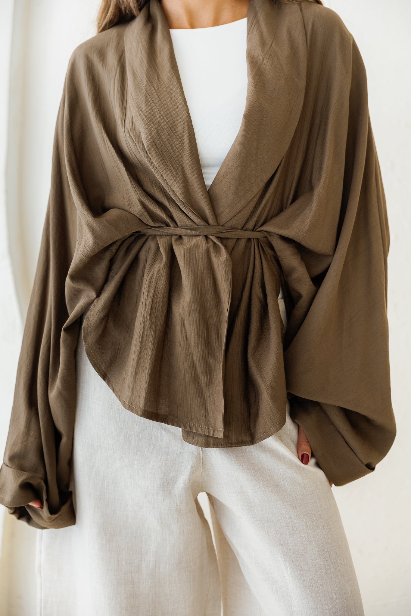 Daisy Field Cardigan - Brown
