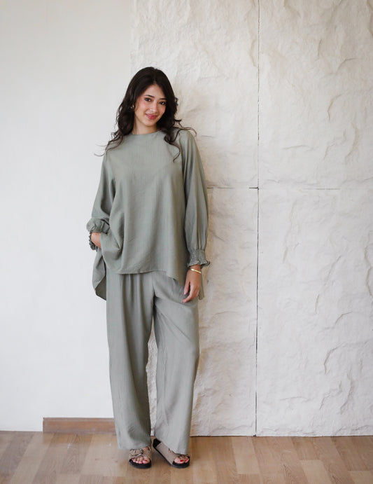 Seaside Set in Olive