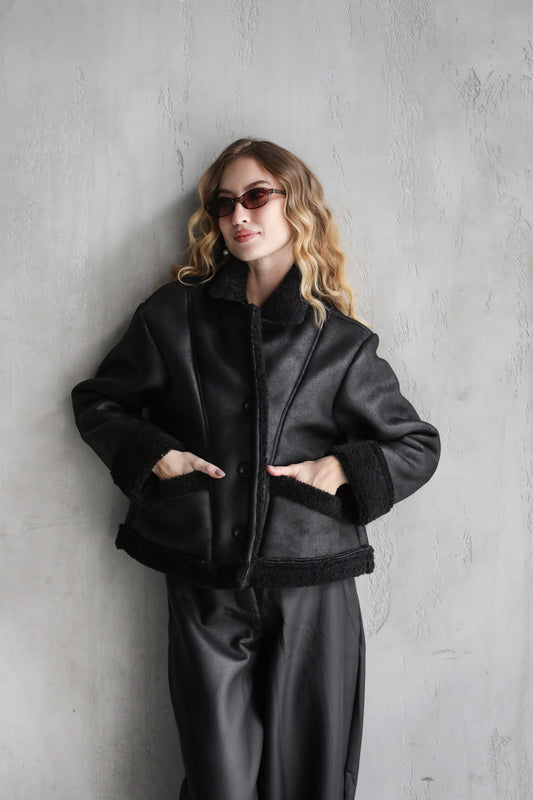 Feeling Cozy Shearling Jacket - Black