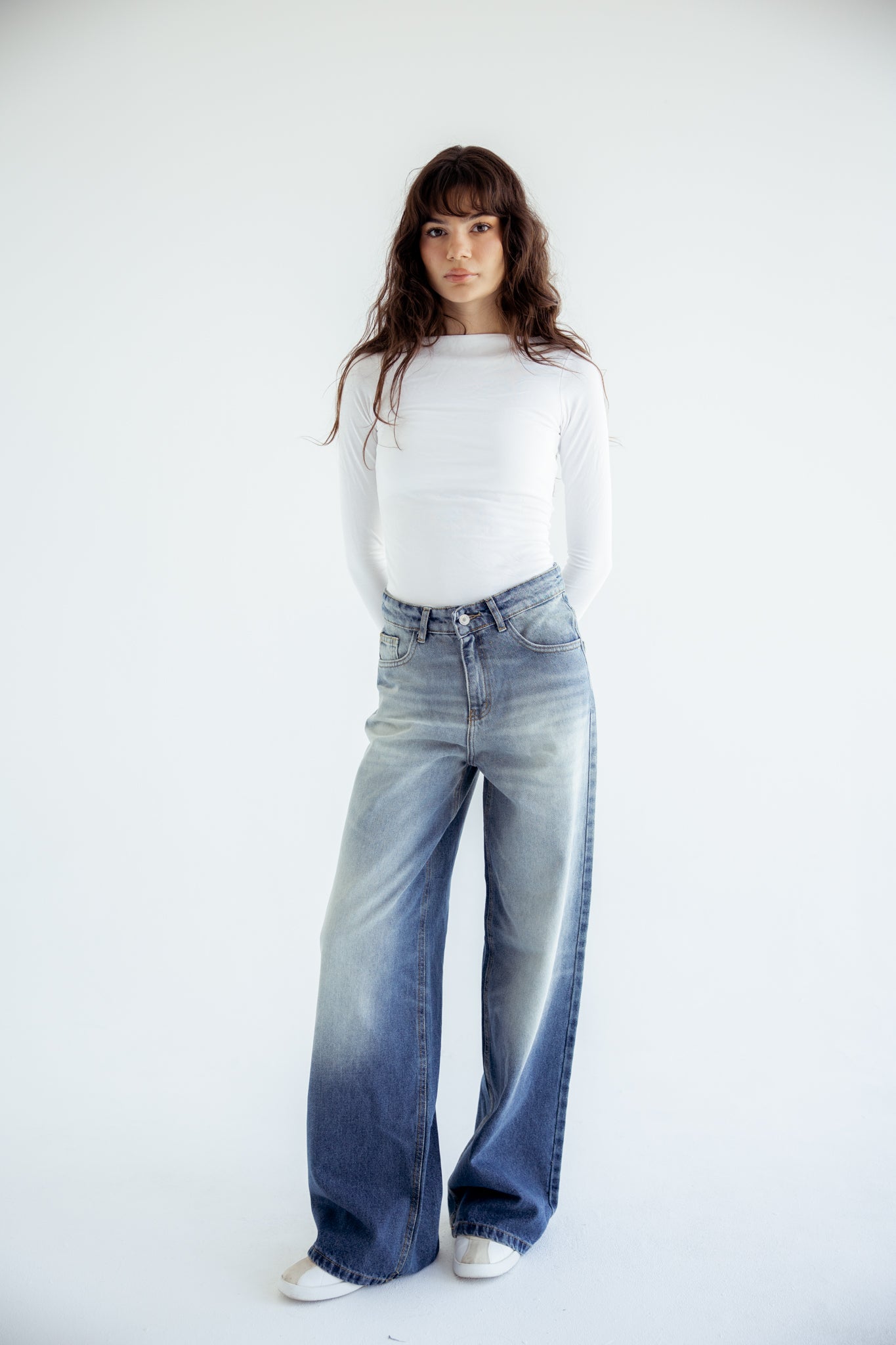Standout Denim Pants in Washed Blue