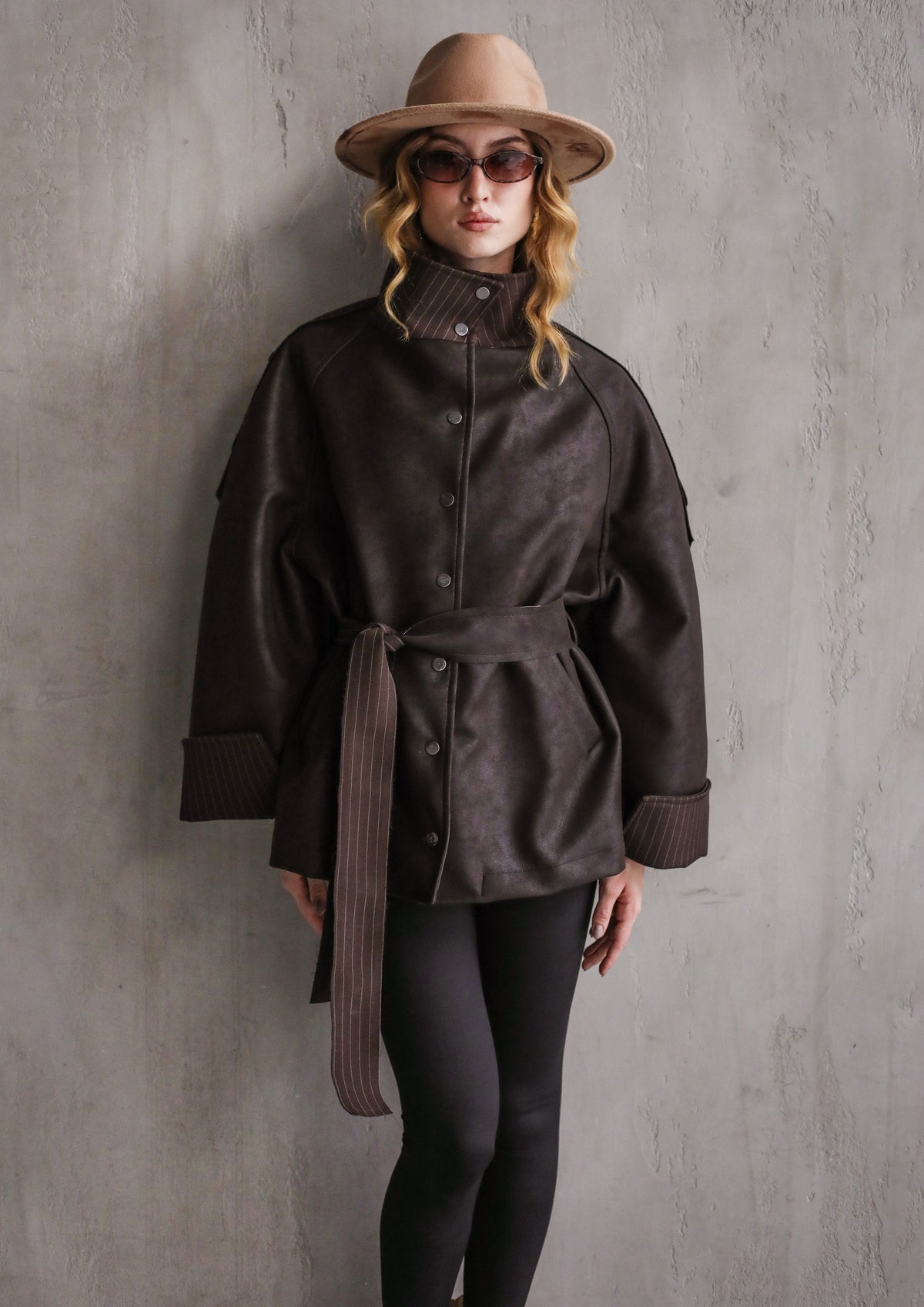 A masterpiece leather jacket - Brown