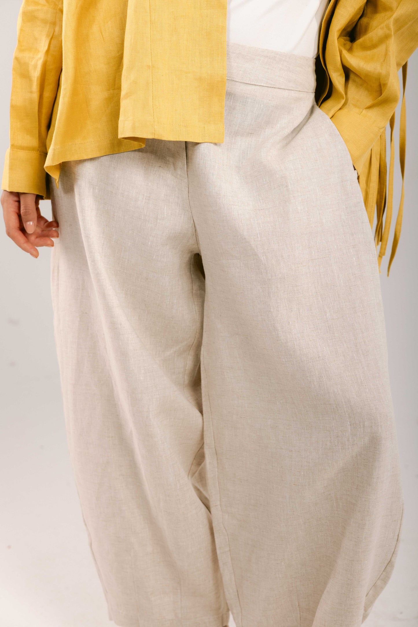 Essential Balloon Linen Pants - Beige