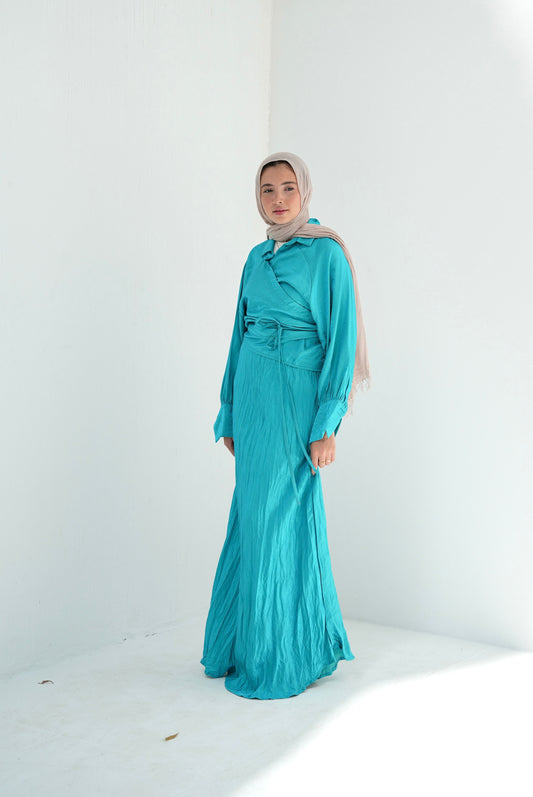 Crushed Shimmery Skirt in Turqoise