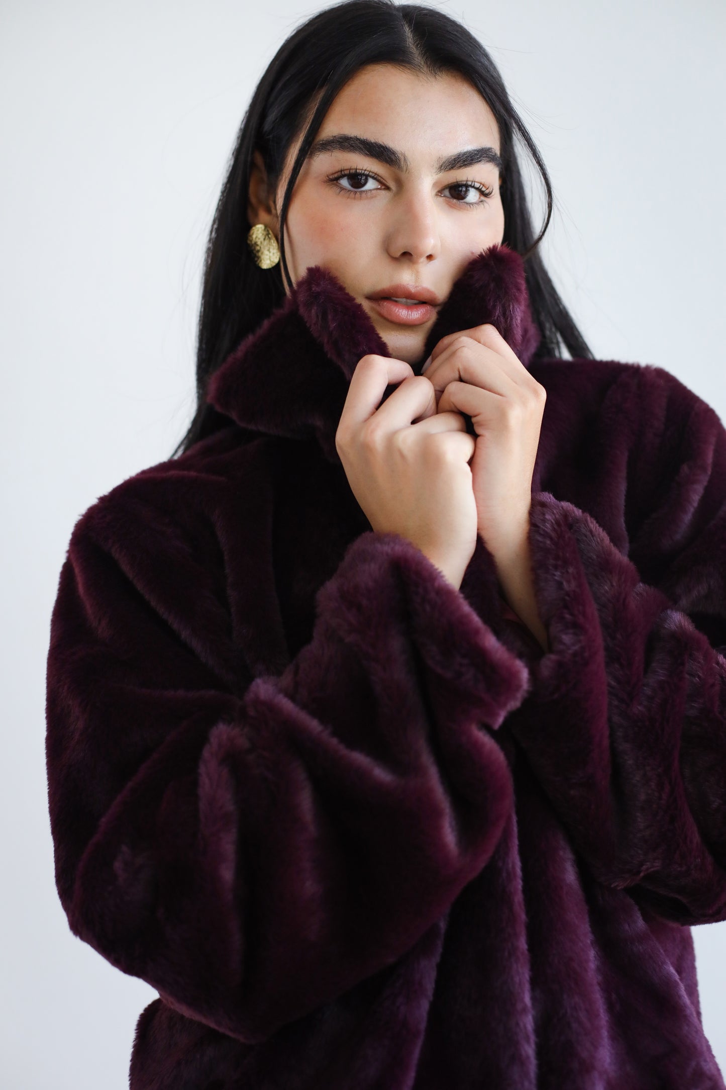 Stunner Faux Fur Jacket - Burgundy