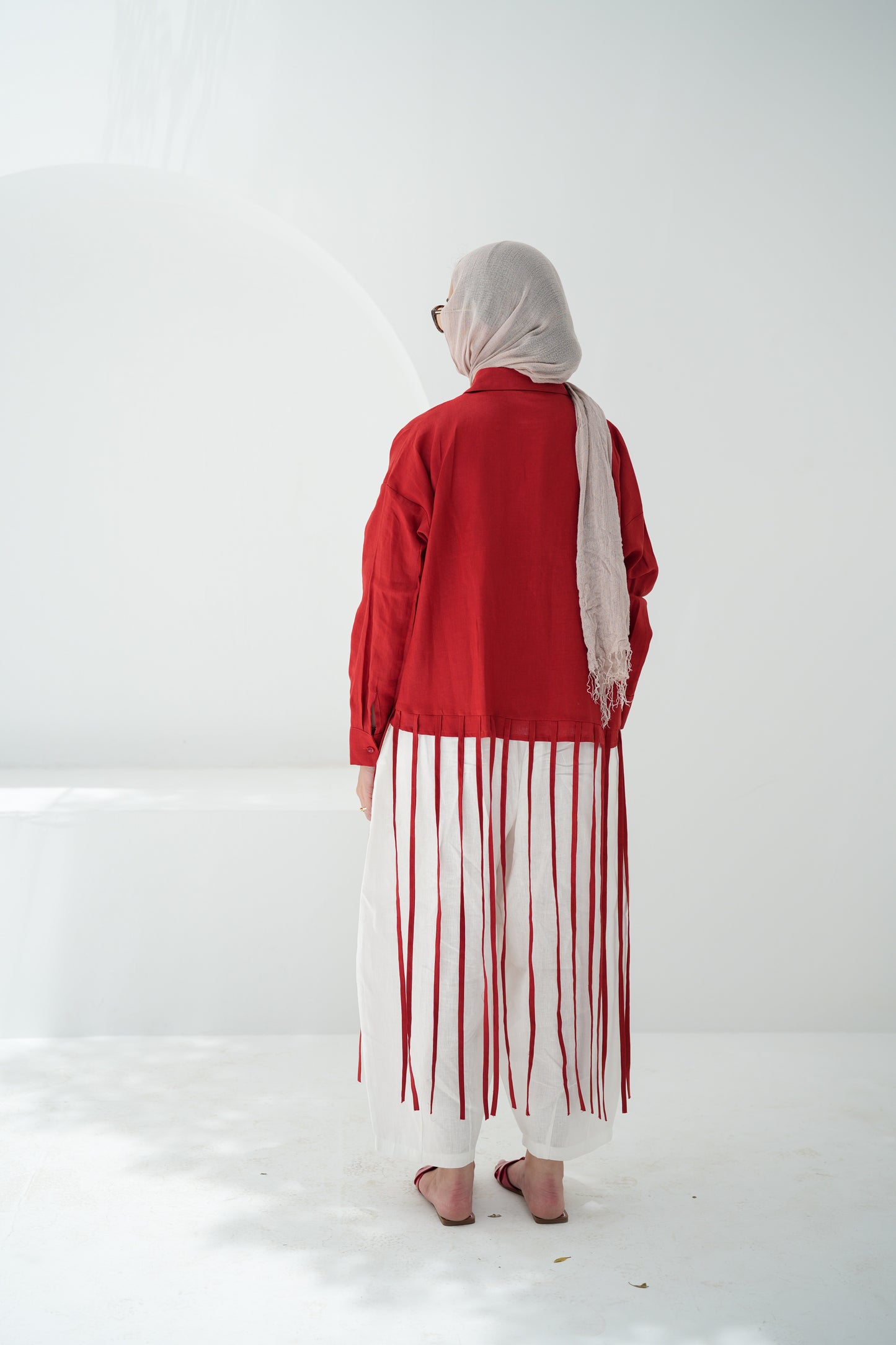 Girl’s Girl Linen Top - Red