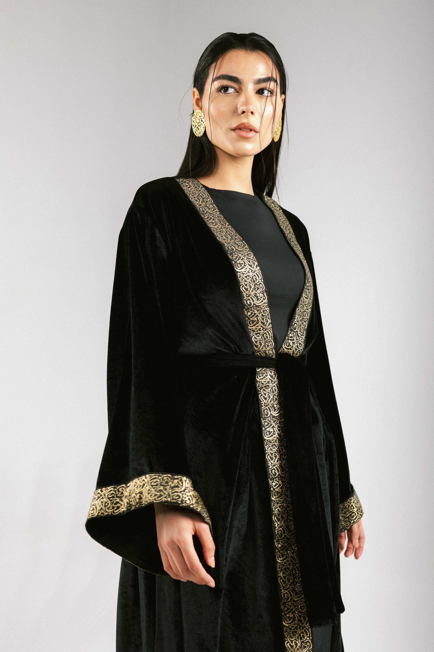 The Velvet Kaftan in Black