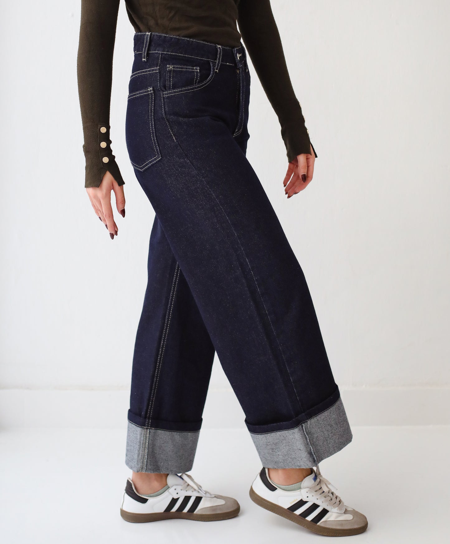 Fold Up Wide Leg Jeans in Indigo