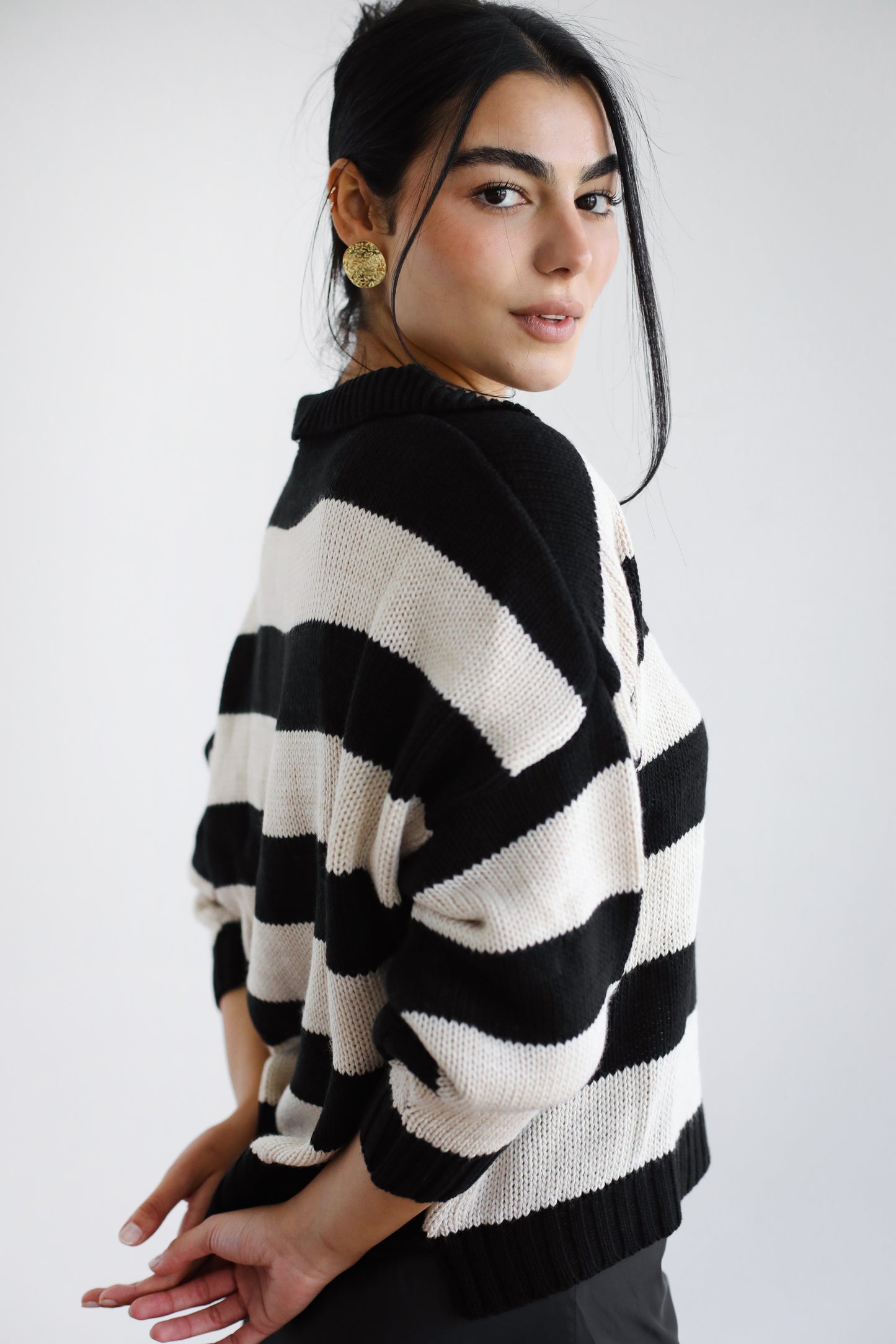 Cozy Striped Sweatshirt in Black