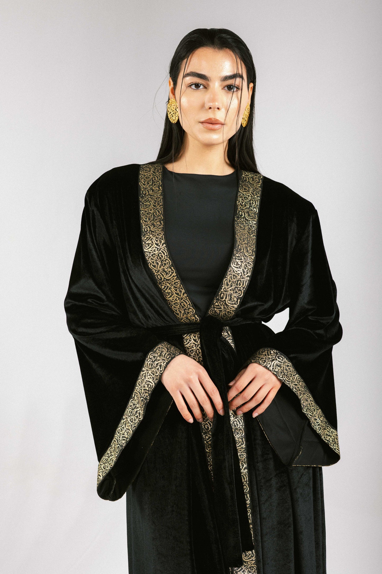 The Velvet Kaftan in Black